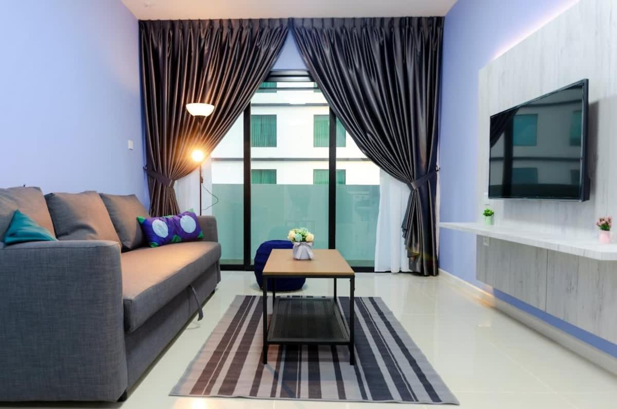 Cozy & High Floor Suite In Suasana Jb 15, Views Τζόχορ Μπάχρου Εξωτερικό φωτογραφία